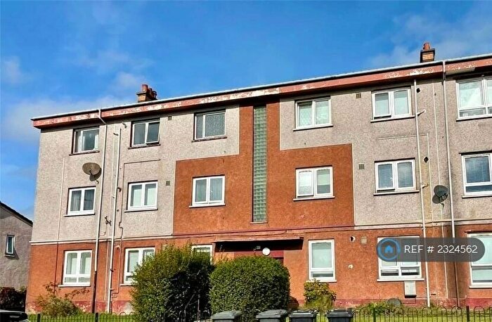3 Bedroom Flat To Rent In Onslow Road, Clydebank, G81