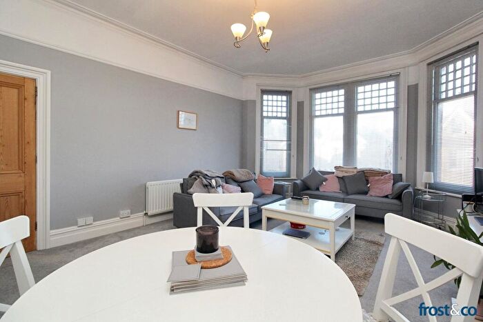 2 Bedroom Flat To Rent In Balmoral Road, Lower Parkstone, BH14