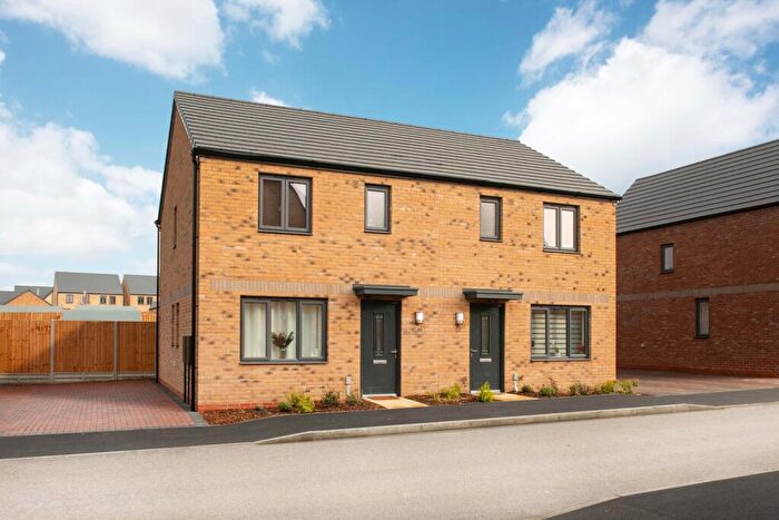 3 Bedroom End Of Terrace House For Sale In Nuffield Road, St Neots, Cambridgeshire, PE19