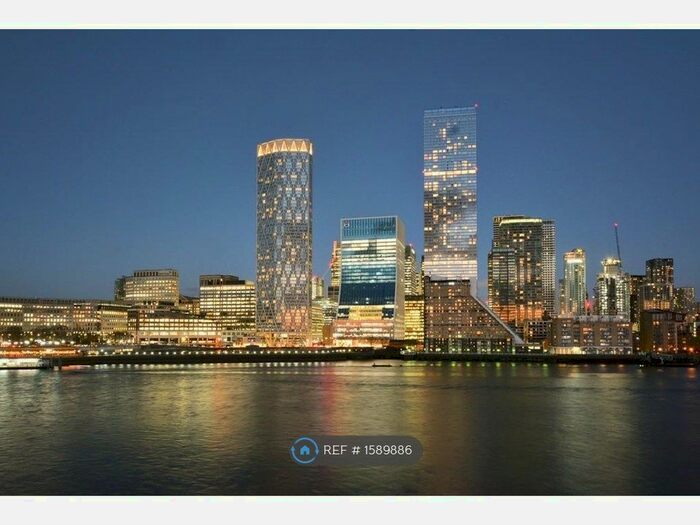 1 Bedroom Flat To Rent In Rotherhithe Street, London, SE16