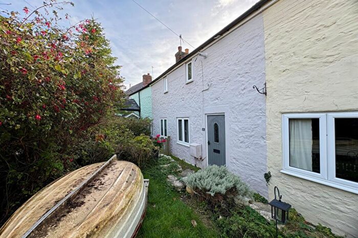 2 Bedroom Terraced House To Rent In Preston, DT3