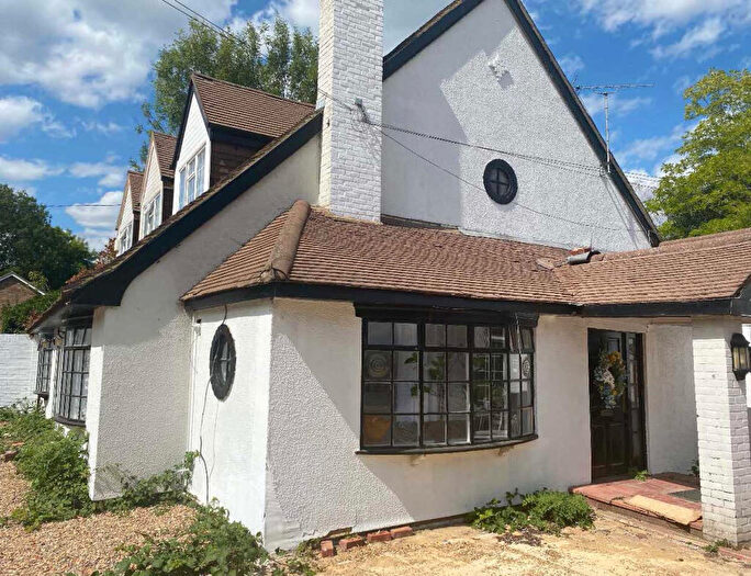 6 Bedroom Detached House For Sale In Maple Cottage, Billet Lane, Slough, Berkshire, SL3