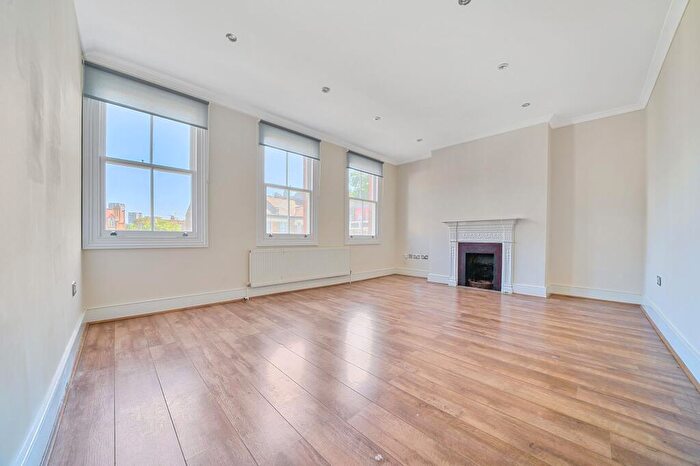 1 Bedroom Flat To Rent In Harmsworth Street, London, SE17