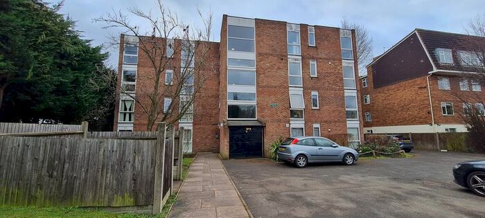 1 Bedroom Flat To Rent In Albemarle Road, Beckenham, BR3