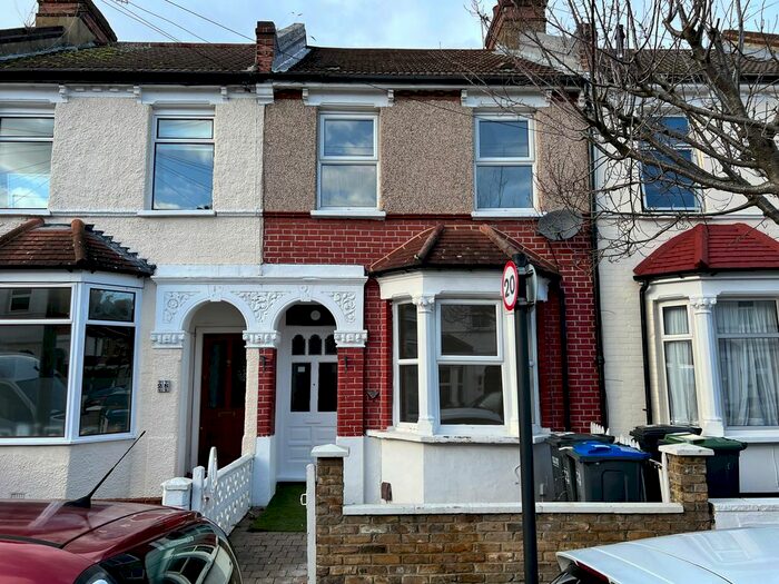 2 Bedroom Terraced House To Rent In Coniston Road, Addiscombe, Croydon, CR0