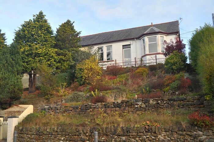 3 Bedroom Semi-Detached Bungalow For Sale In West View, Glasgow Road, Sanquhar DG4
