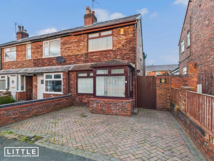 2 Bedroom End Of Terrace House For Sale In Allan Road, St. Helens, WA11