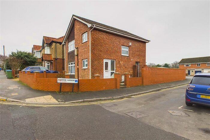 4 Bedroom Detached House To Rent In Ashwood Gardens, Southampton, SO16