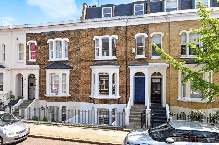 4 Bedroom Terraced House To Rent In De Laune Street, London, SE17