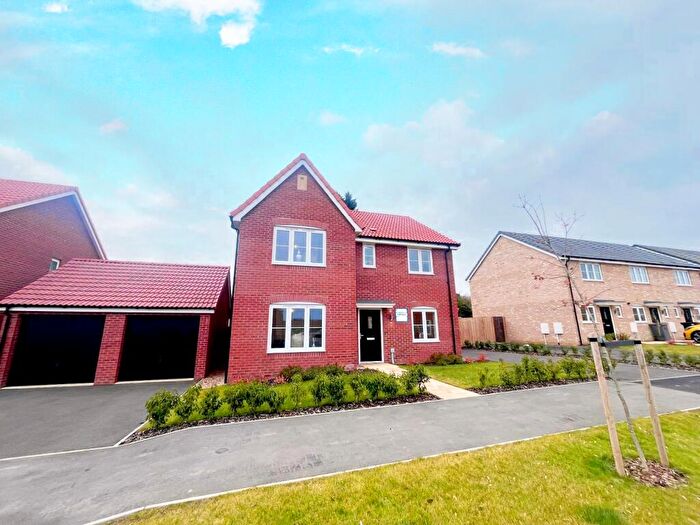 4 Bedroom Detached House For Sale In Bourne Road, Colsterworth, Grantham, NG33