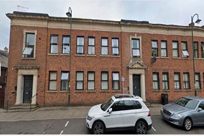 4 Bedroom Flat To Rent In Prince Albert Street, Crewe, CW1