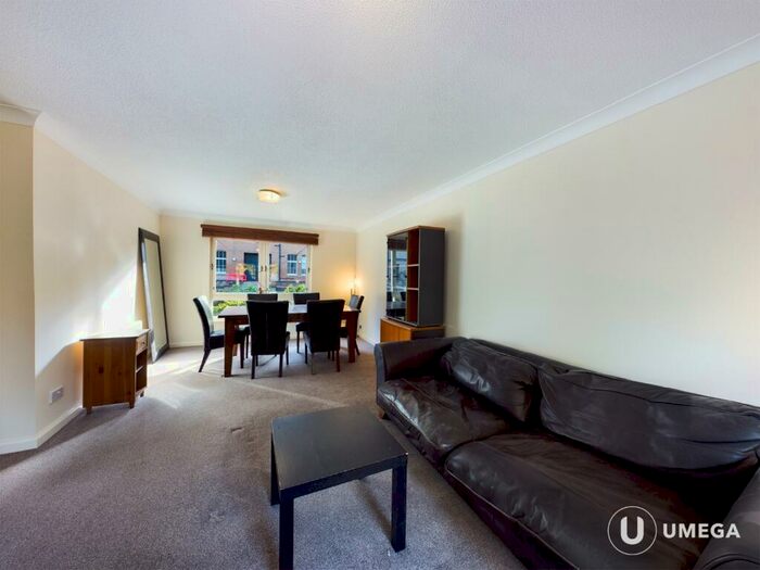 3 Bedroom Apartment To Rent In Sunbury Place, West End, Edinburgh, EH4