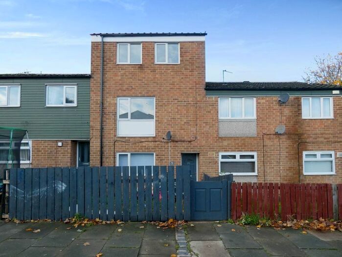 4 Bedroom Terraced House To Rent In Dalwood Court, Hemlington, Middlesbrough, TS8