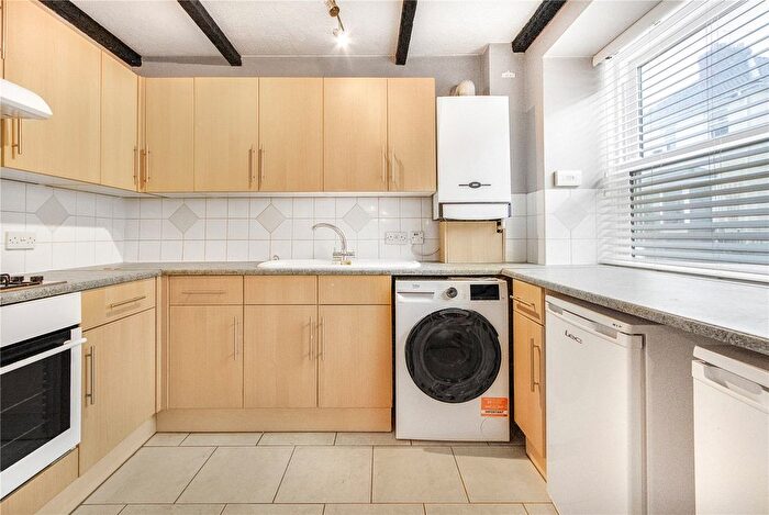 1 Bedroom Flat To Rent In Ermin Street, Stratton, Swindon, Wiltshire, SN3