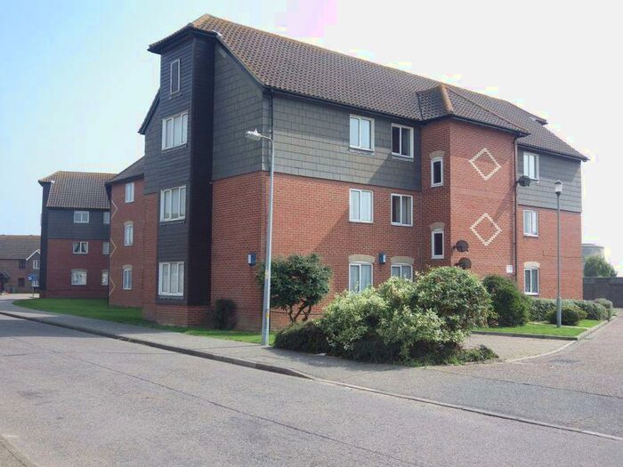 1 Bedroom Flat To Rent In Weymouth Close, Clacton-On-Sea, CO15