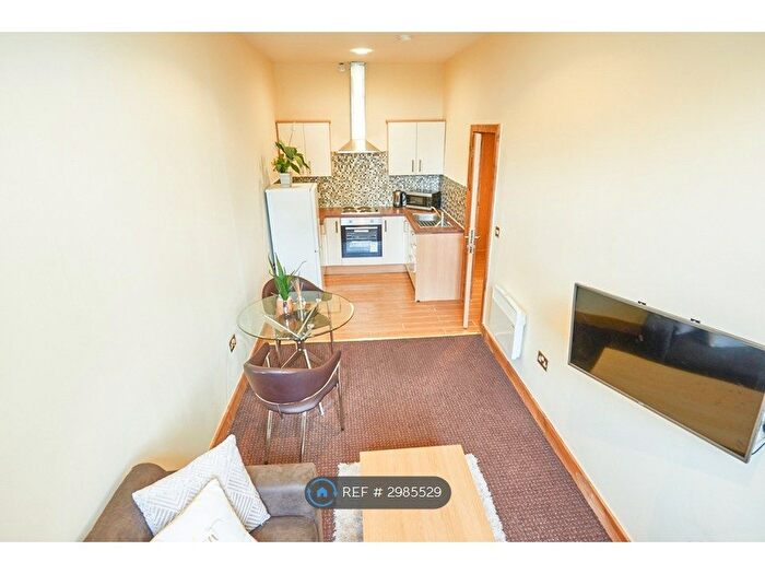 1 Bedroom Flat To Rent In Legrams Mill Residence, Bradford, BD7