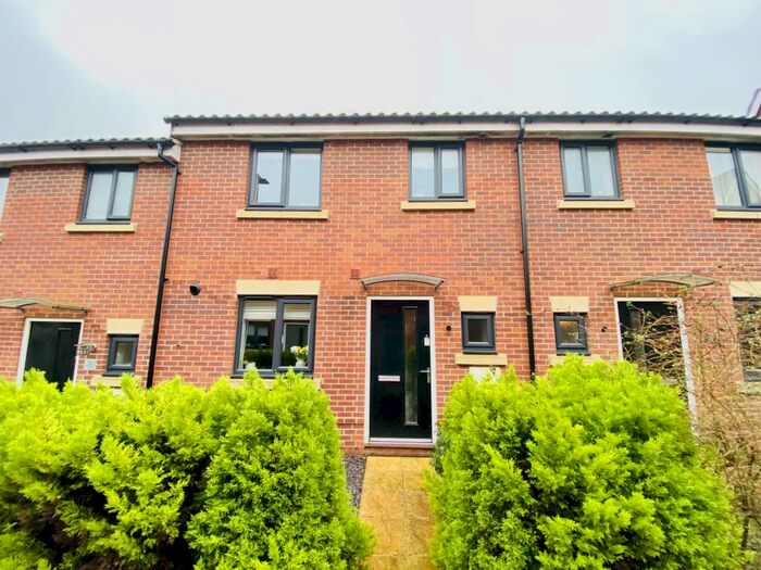 3 Bedroom House To Rent In Cecil Sparkes Walk, NR8