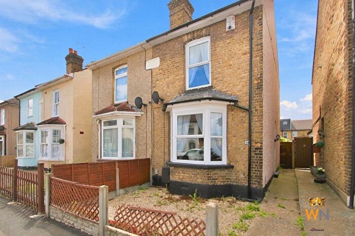 2 Bedroom Semi-Detached House For Sale In Douglas Road, Hornchurch, RM11