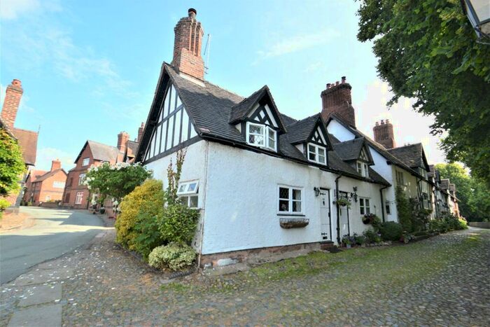 2 Bedroom End Of Terrace House For Sale In School Lane, Great Budworth, CW9