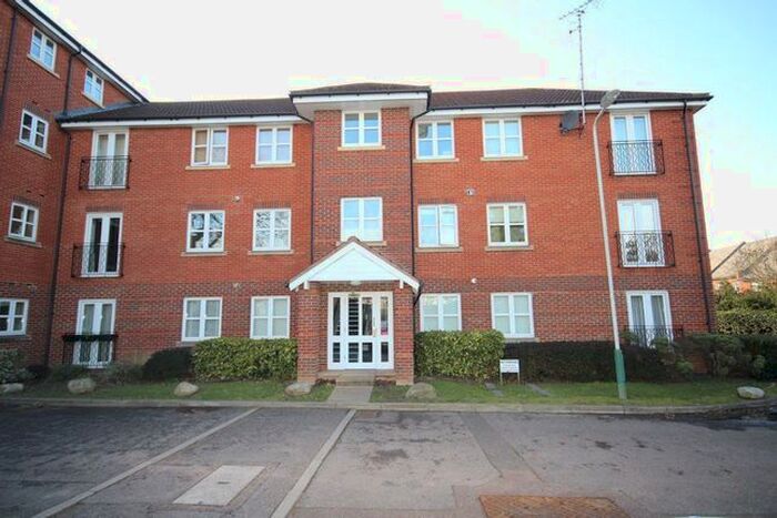 2 Bedroom Flat To Rent In Scholars Way, Heath Park, Romford, RM2