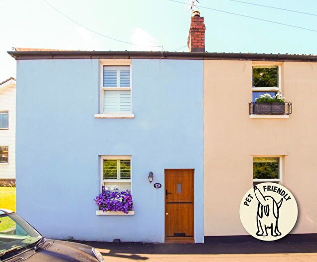 2 Bedroom House To Rent In Henleaze Road, Henleaze, Bristol, BS9