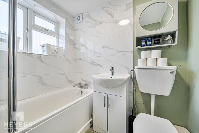 2 Bedroom End Of Terrace House For Sale In New Street, Wareham, BH20 - Photo 6