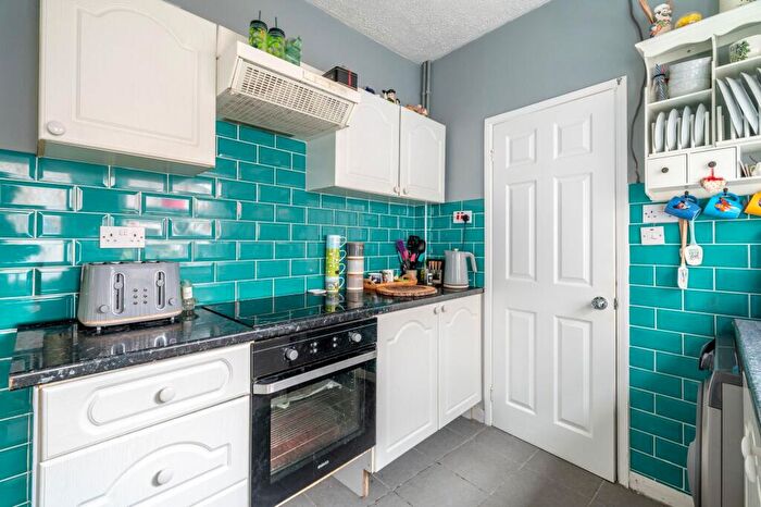 3 Bedroom Terraced House For Sale In Carlton Road, Lowestoft, NR33