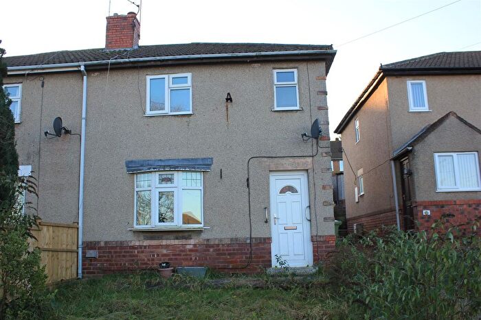 2 Bedroom Semi Detached House To Rent In , Southfield Lane, Whitwell, S80