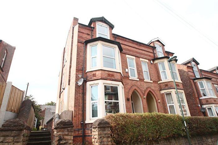 6 Bedroom House Of Multiple Occupation To Rent In Seely Road, Nottingham, NG7