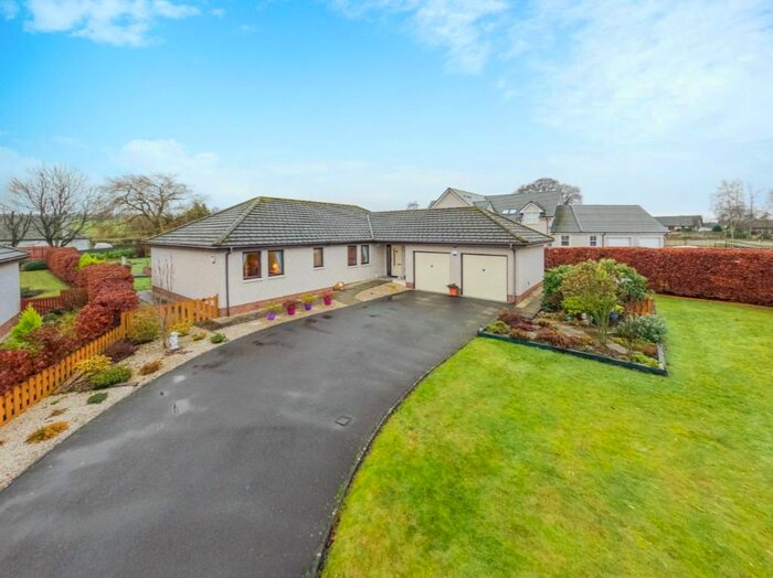 4 Bedroom Bungalow For Sale In Marlefield Grove, Tibbermore, Perth PH1