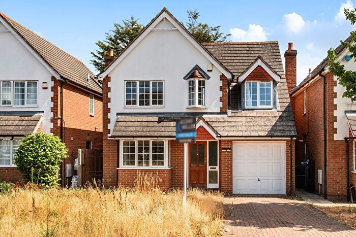 5 Bedroom Detached House For Sale In Clifford Gardens, Hayes, UB3
