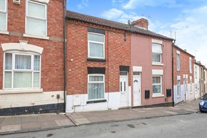 2 Bedroom House To Rent In Salisbury Street, Northampton, NN2