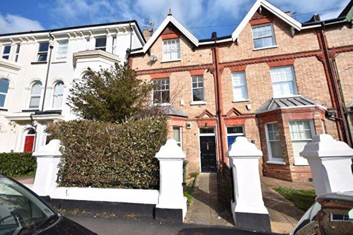 2 Bedroom Flat To Rent In Powderham Crescent, Pennsylvania, Exeter, EX4