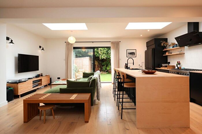 3 Bedroom Semi Detached House For Sale In Boston Road, Bristol, BS7