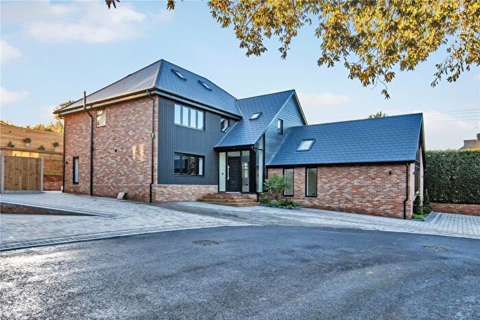 4 Bedroom Detached House For Sale In School Lane, Higham, Kent, ME3