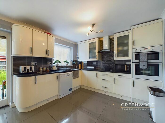 4 Bedroom Detached House To Rent In Chanterelle, Highwoods, Colchester, CO4