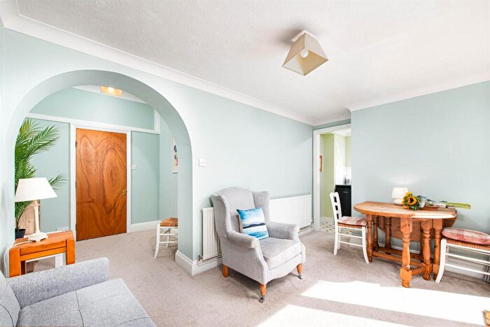 1 Bedroom Apartment For Sale In College Road, Clifton, BS8