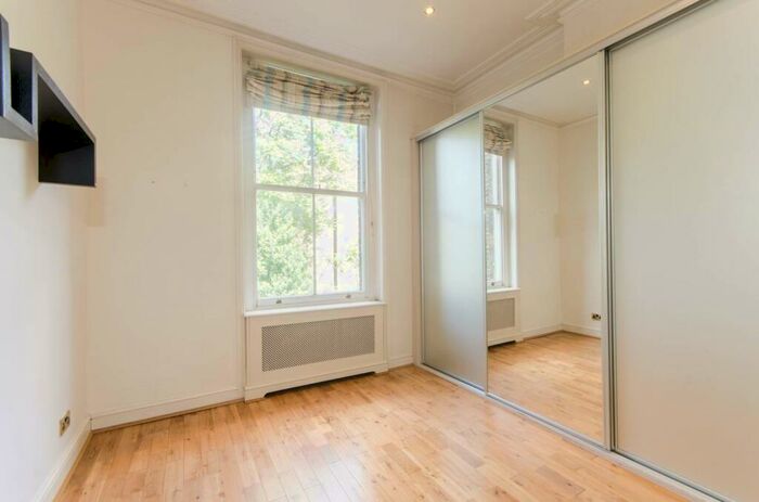 1 Bedroom Flat To Rent In Cathcart Road, Chelsea, London, SW10