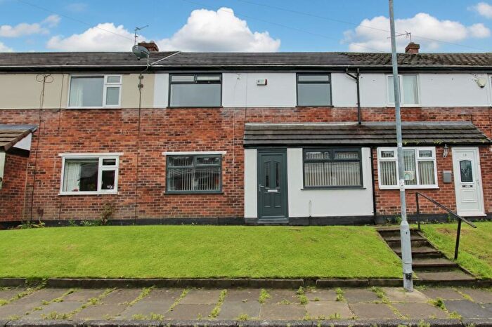 2 Bedroom Terraced House For Sale In Abingdon Close, Whitefield, M45