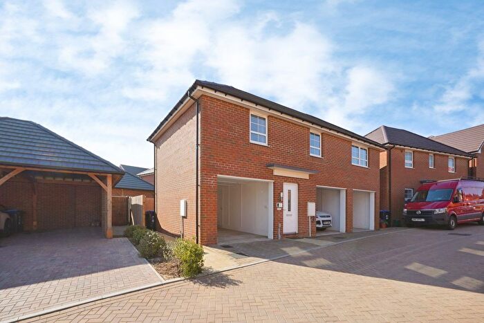 2 Bedroom Detached House For Sale In Whinchat Rise, Whitfield, Dover, Kent, CT16