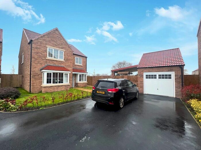 4 Bedroom Property To Rent In Willow Crest Road, Cawood, YO8