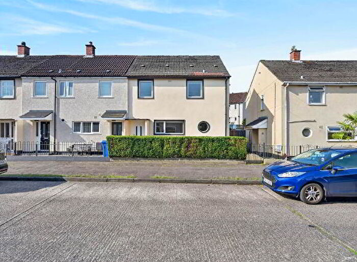 3 Bedroom End Of Terrace House For Sale In Hillmount Gardens, Belfast, BT10