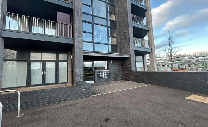 2 Bedroom Apartment To Rent In Flat, Greendykes Road, Edinburgh, EH16