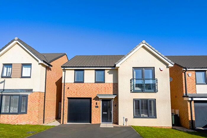 4 Bedroom Detached House For Sale In Scaffold Court, Holystone, Newcastle Upon Tyne, NE27