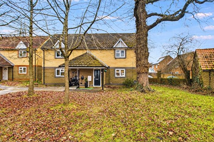 2 Bedroom Maisonette For Sale In Atkinson Road, Crawley, RH10