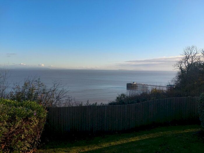 1 Bedroom Property To Rent In Bradford Place, Penarth, CF64