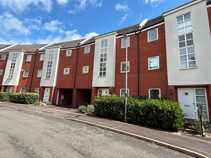 5 Bedroom House To Rent In Southwold Crescent, Broughton, MK10