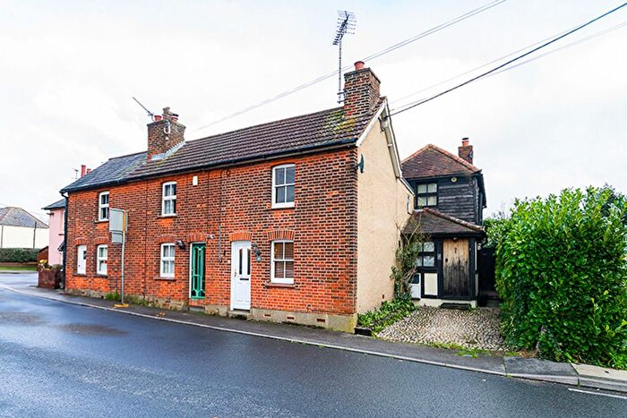 2 Bedroom Cottage For Sale In The Street, Galleywood, CM2