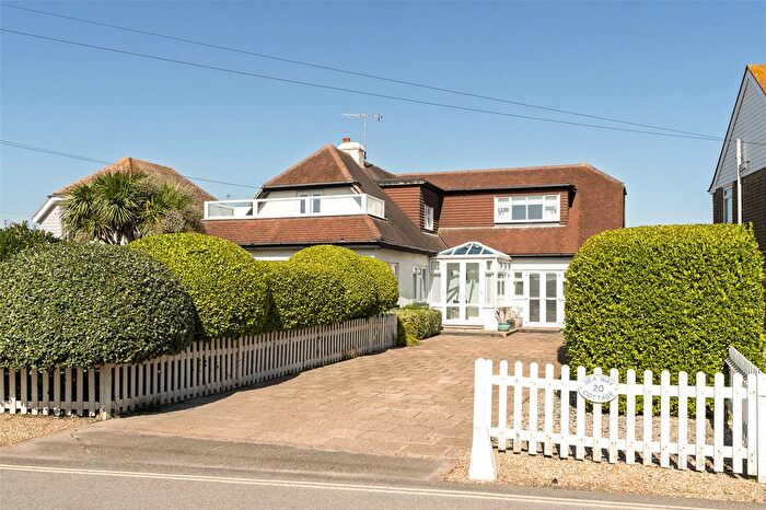 4 Bedroom Detached House For Sale In South Drive, Ferring, Worthing, West Sussex, BN12