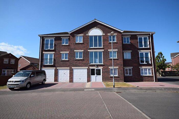 2 Bedroom Flat To Rent In Winston Drive, Skegness, PE25